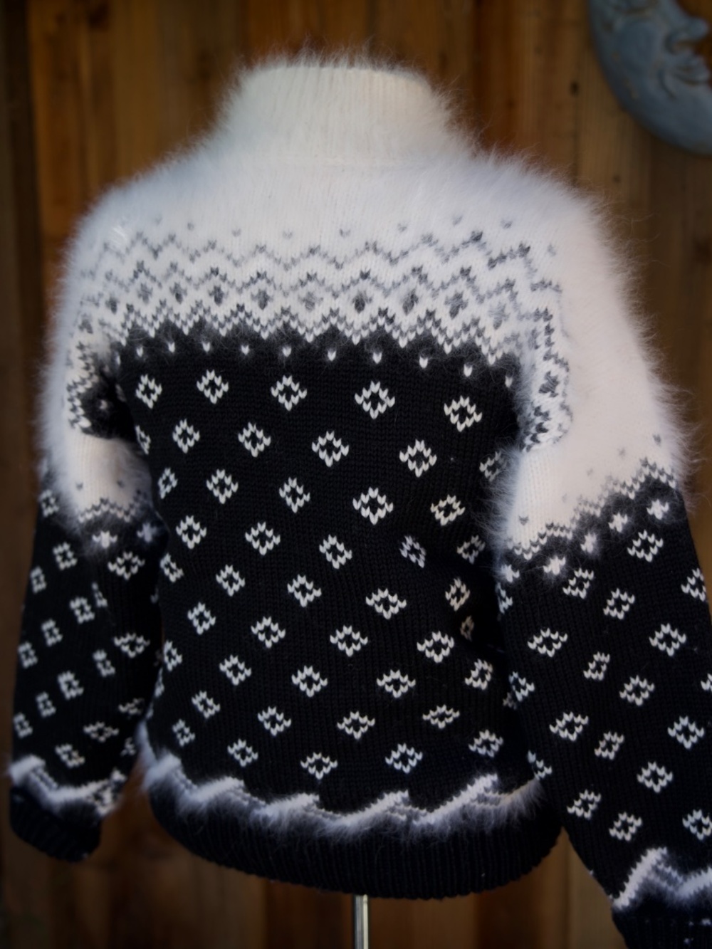 Vintage Wool/Angora Blend Hand Knit Fair Isle Black/White Ski Sweater Woman's S - Picture 10 of 17